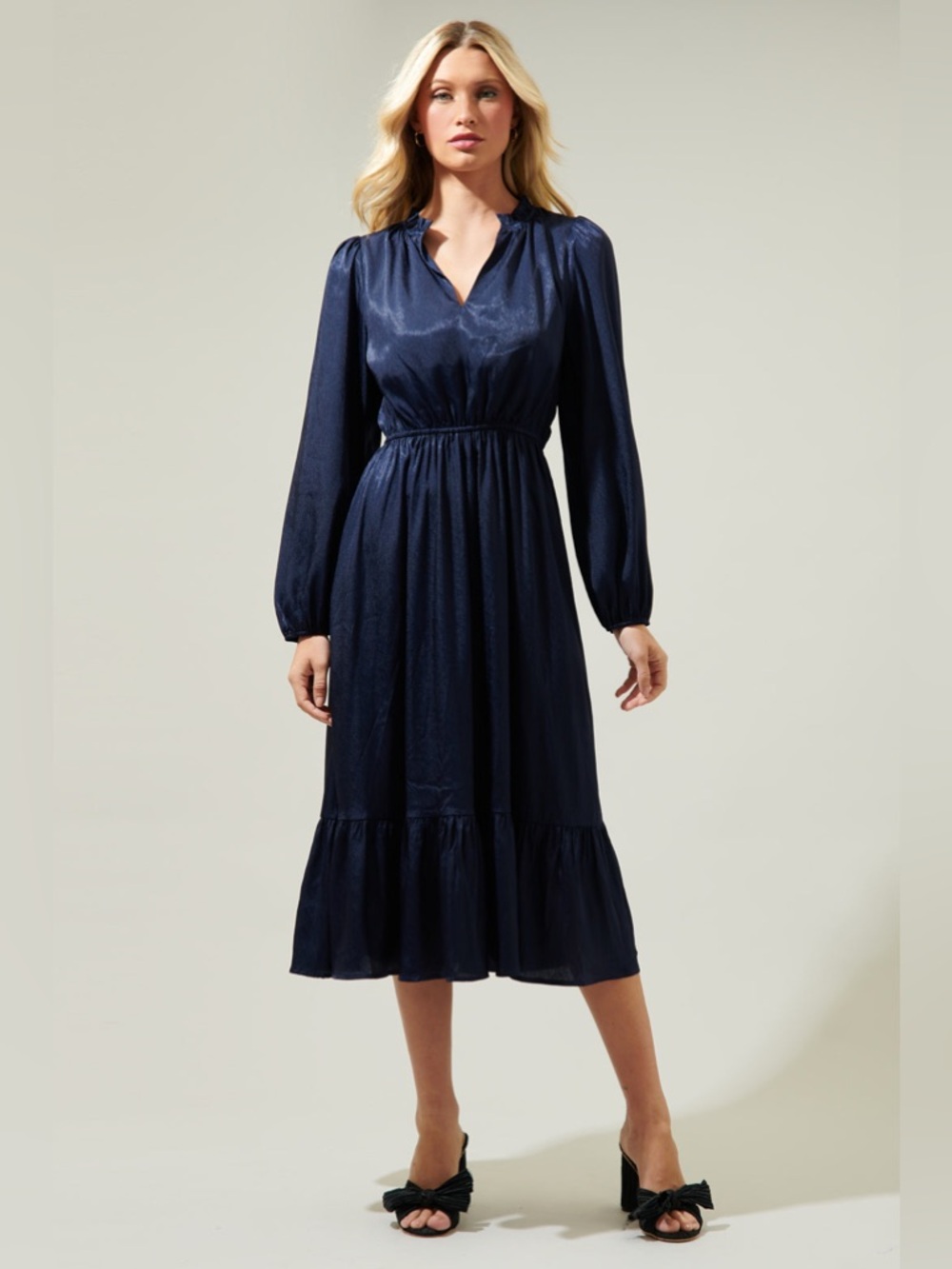 NWT Sugarlips Fabiola Split Neck Midi Dress